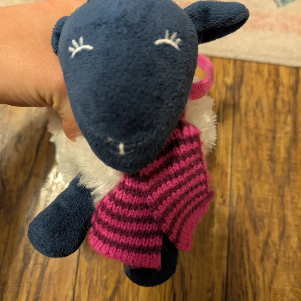 💥3/$24 Gymboree Bundled And Bright Plush Sheep Purse‎